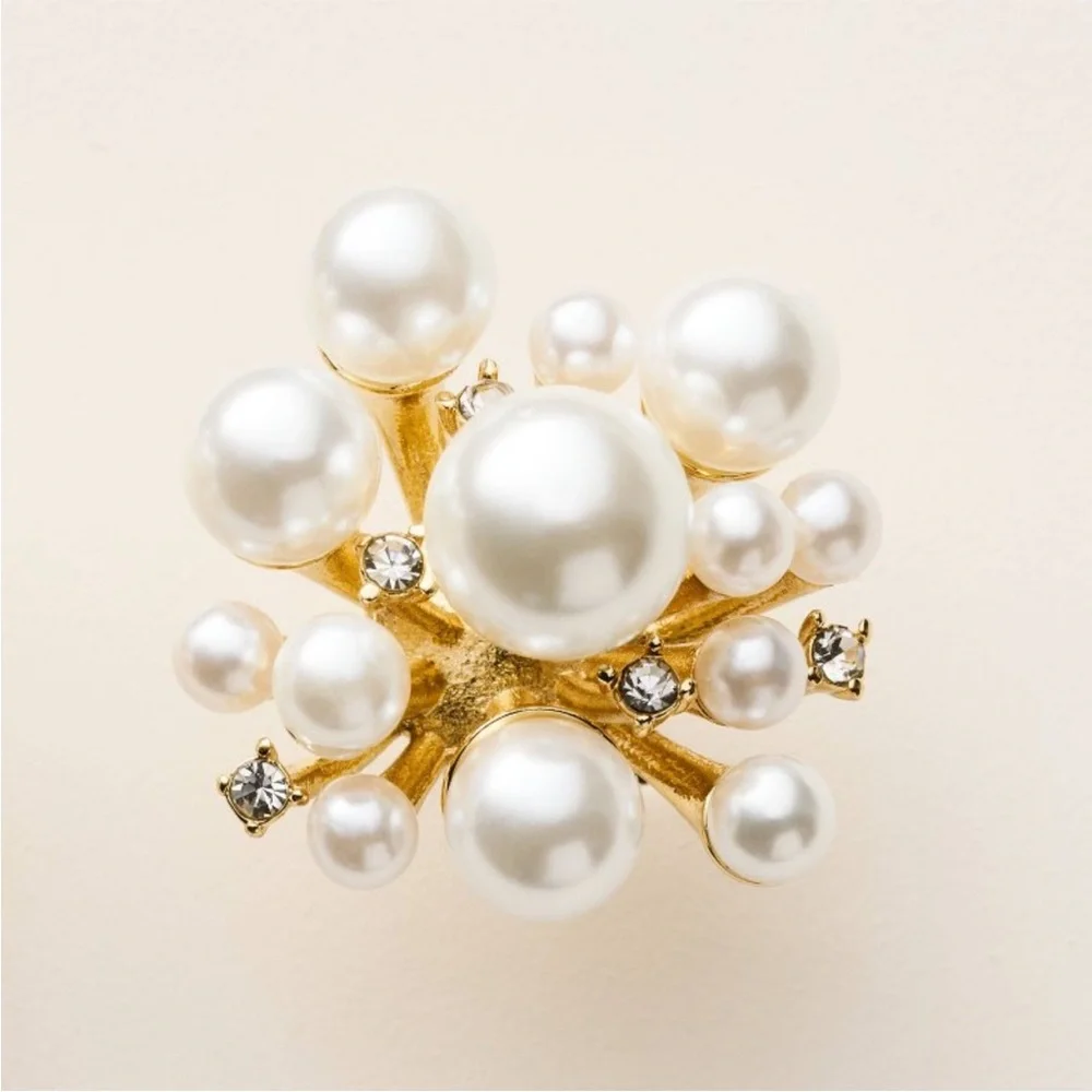 Kate Spade x Target Pearl Cluster Stud Earrings - Picture 3 of 4